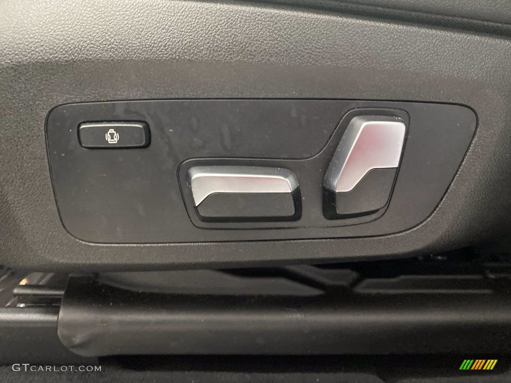 2019 X3 sDrive30i - Dark Graphite Metallic / Black photo #15