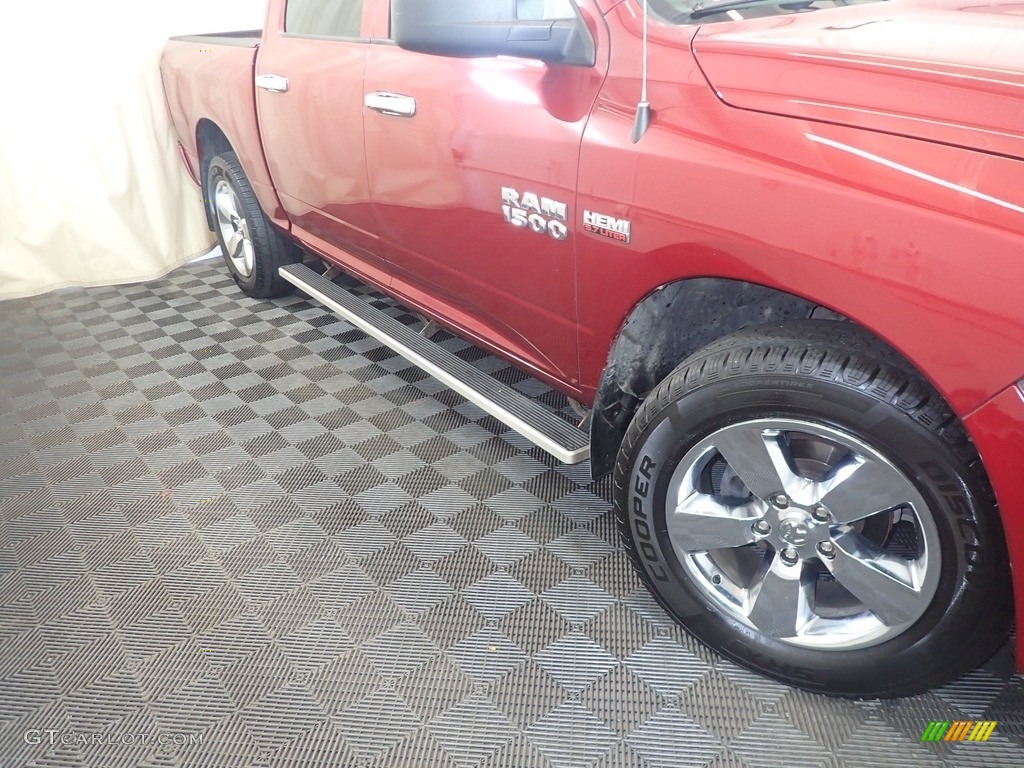 2015 1500 Express Crew Cab 4x4 - Deep Cherry Red Crystal Pearl / Black/Diesel Gray photo #4