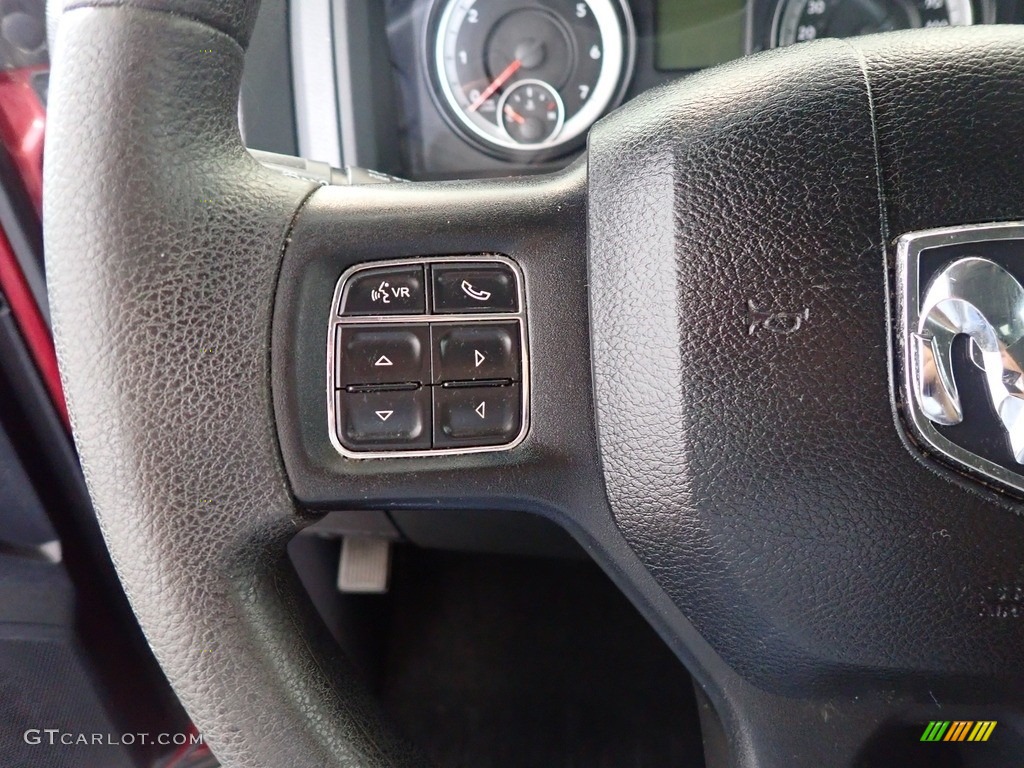 2015 Ram 1500 Express Crew Cab 4x4 Black/Diesel Gray Steering Wheel Photo #142356972