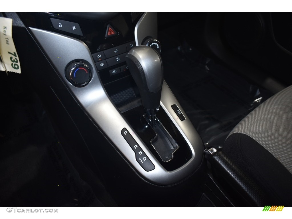 2014 Cruze LS - Rainforest Green Metallic / Jet Black/Medium Titanium photo #12