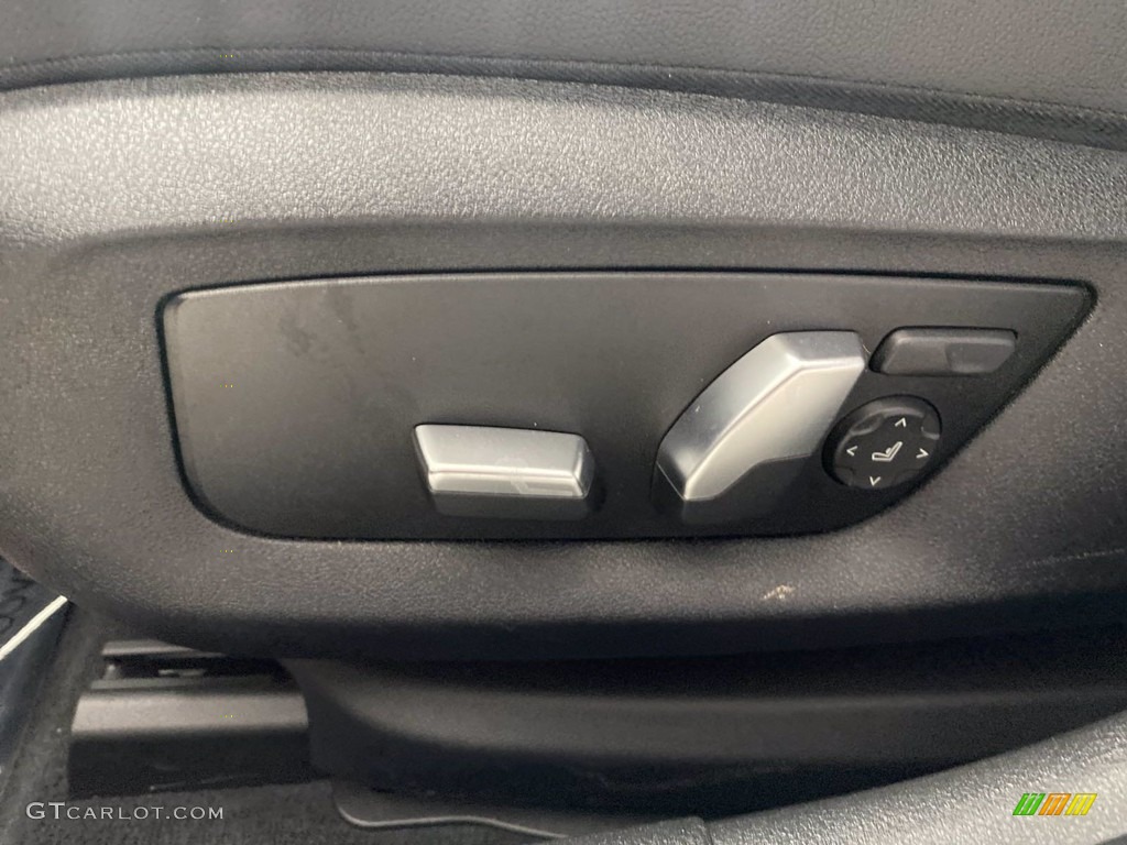 2018 5 Series 530e iPerfomance Sedan - Mineral White Metallic / Black photo #15
