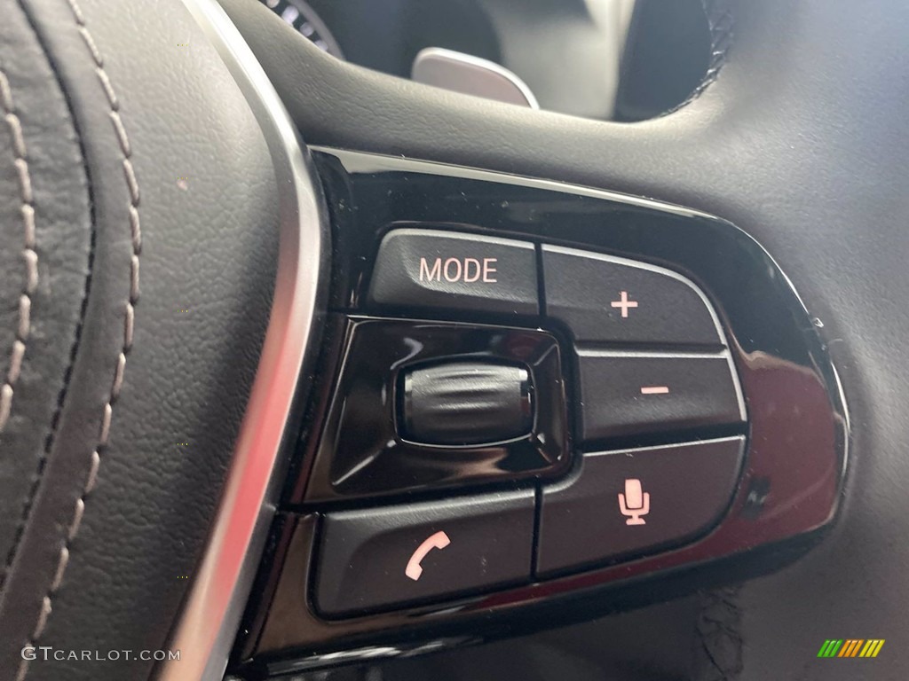 2018 5 Series 530e iPerfomance Sedan - Mineral White Metallic / Black photo #20