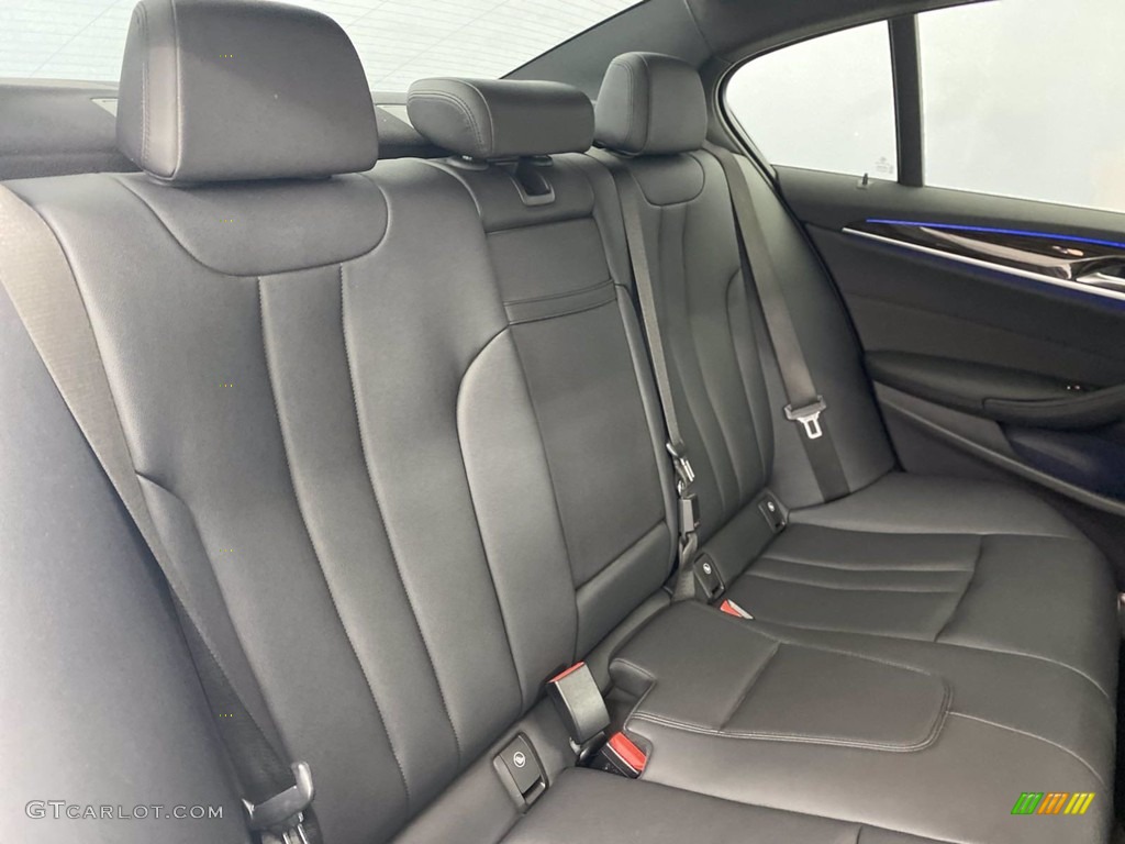 2018 5 Series 530e iPerfomance Sedan - Mineral White Metallic / Black photo #35
