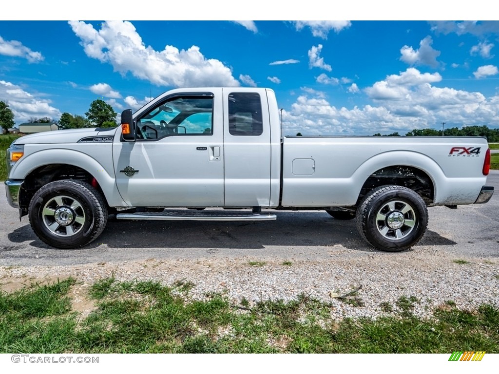 Oxford White 2014 Ford F350 Super Duty Lariat SuperCab 4x4 Exterior Photo #142362749