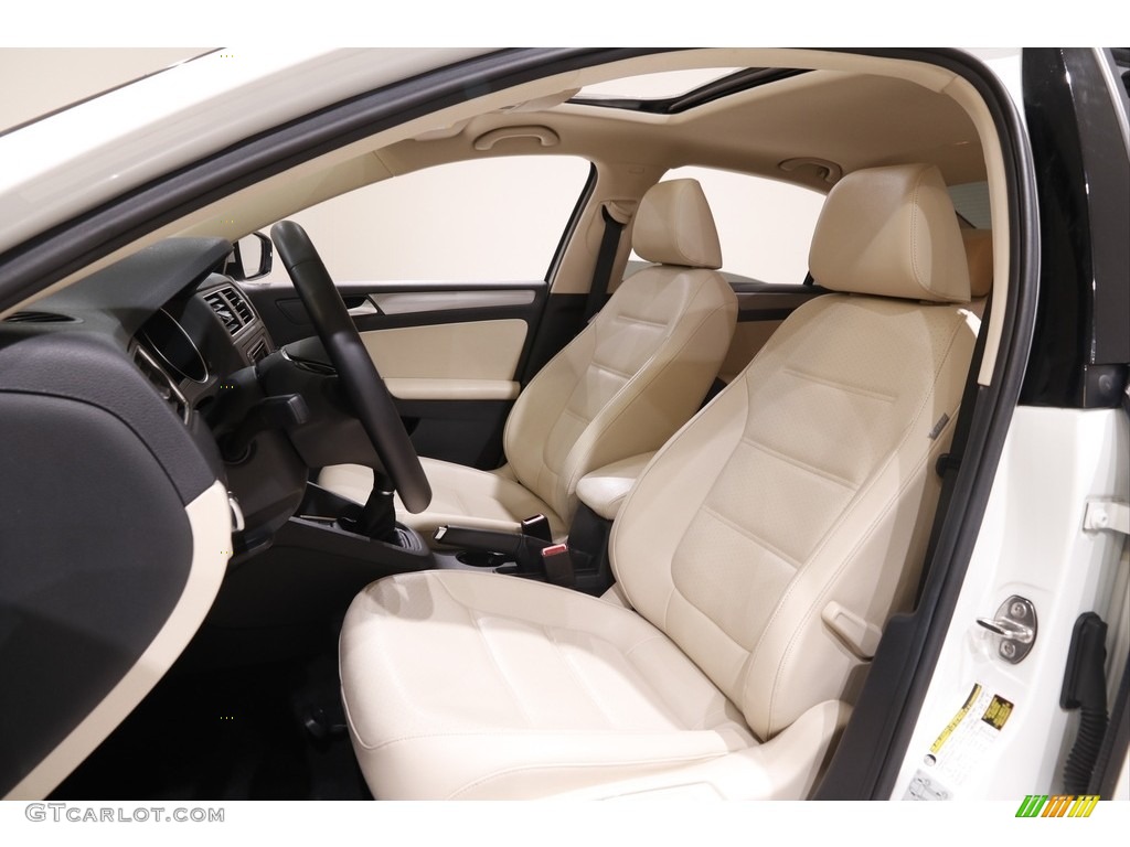 2018 Volkswagen Jetta SE Front Seat Photos