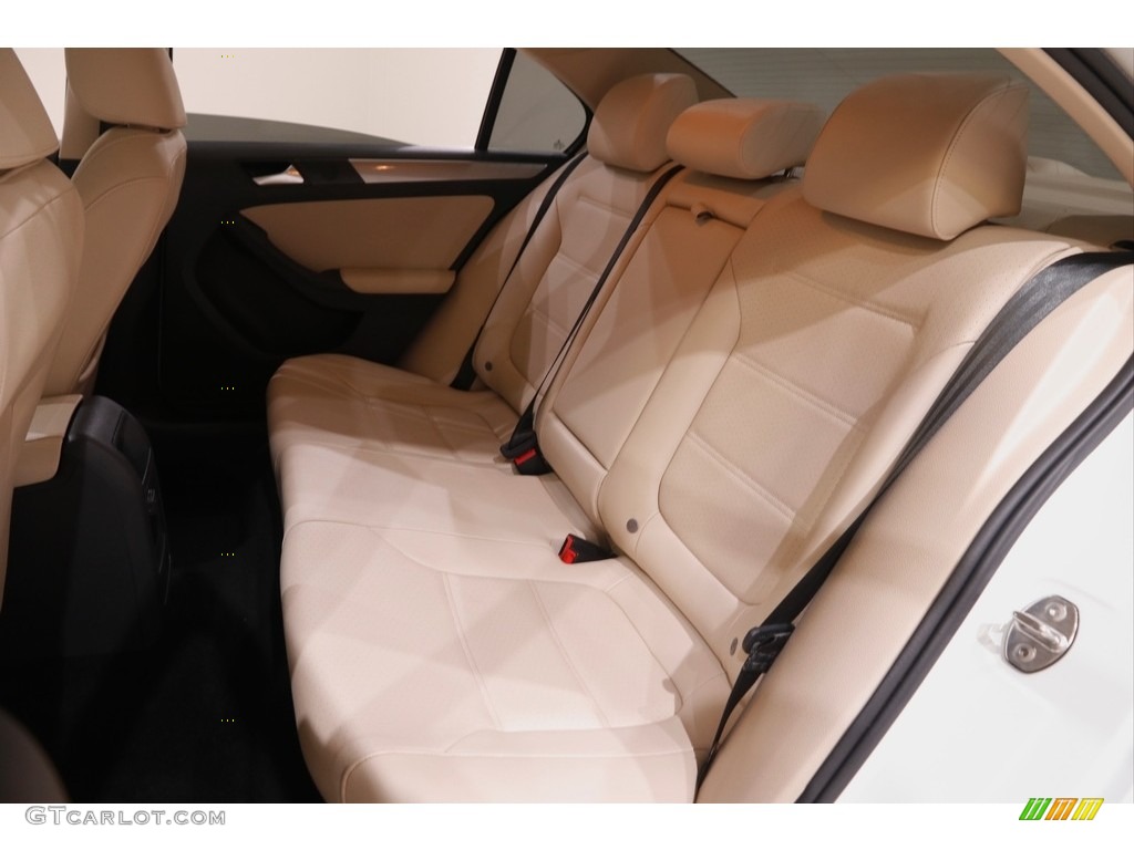 2018 Volkswagen Jetta SE Interior Color Photos