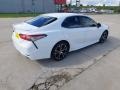 Super White - Camry SE Photo No. 7
