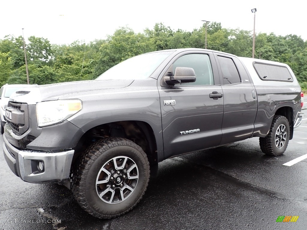 2014 Tundra SR5 Double Cab 4x4 - Magnetic Gray Metallic / Graphite photo #1