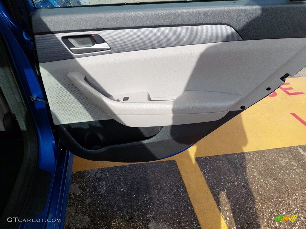 2018 Sonata SE - Electric Blue / Gray photo #26