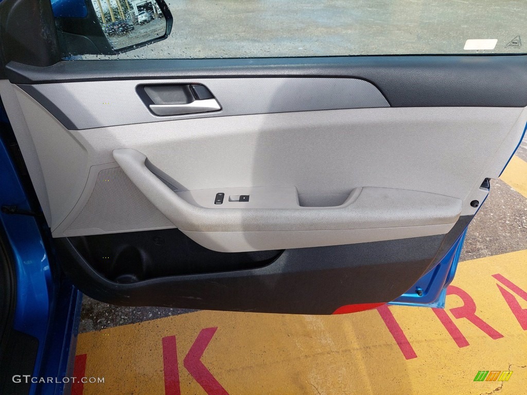 2018 Sonata SE - Electric Blue / Gray photo #28