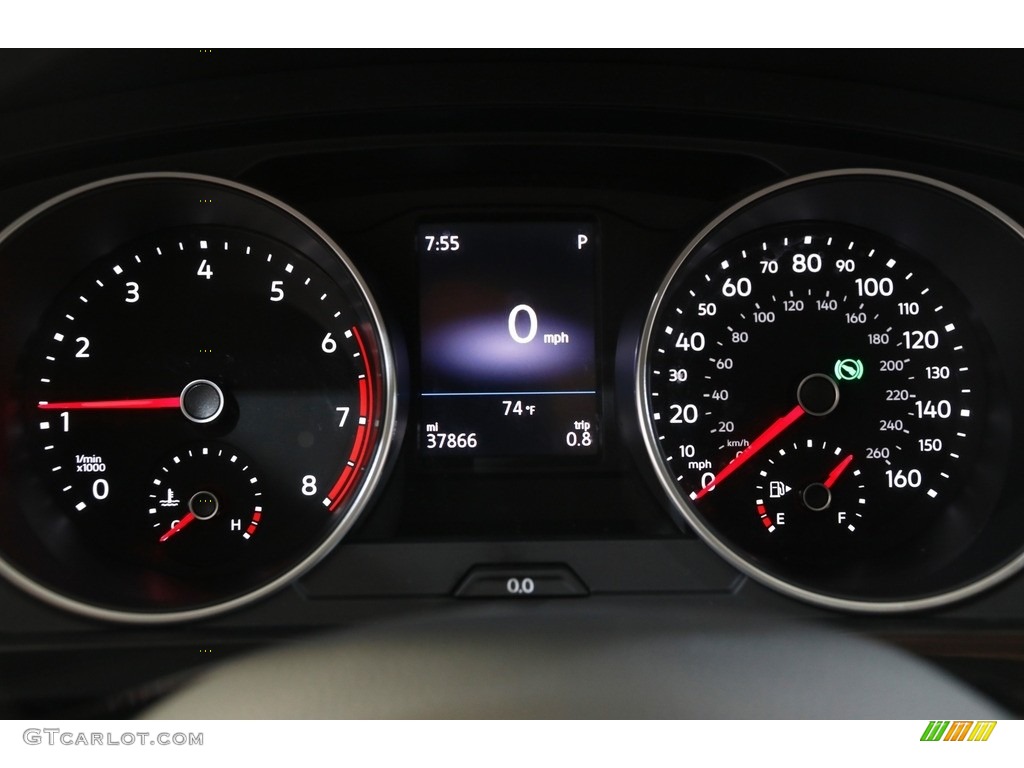 2018 Volkswagen Tiguan S Gauges Photos