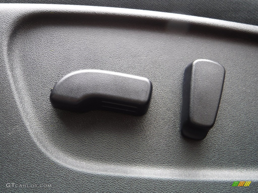 2019 Rogue SV AWD - Scarlet Ember / Charcoal photo #16