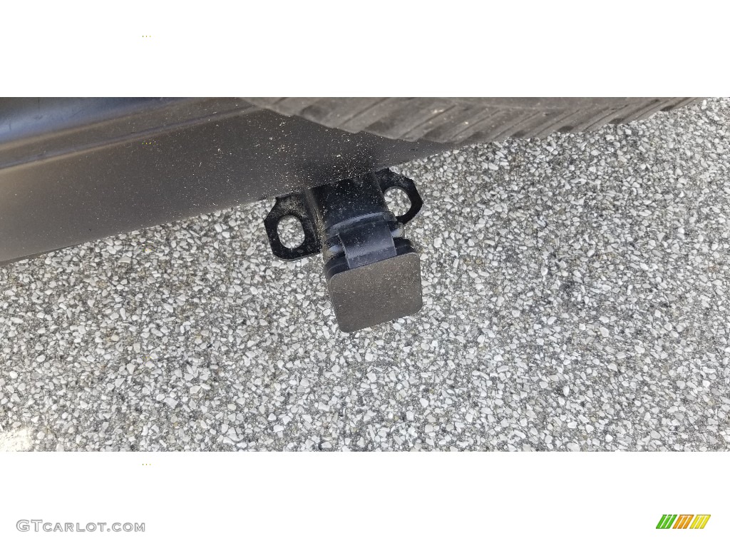 2003 Tracker ZR2 4WD Hard Top - Yellow / Medium Gray photo #15