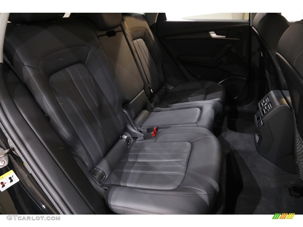 2020 Q5 Premium quattro - Brilliant Black / Black photo #17