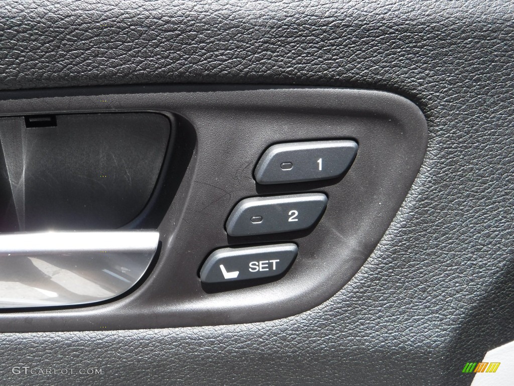 2017 MDX Technology SH-AWD - Lunar Silver Metallic / Graystone photo #21