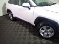 Super White - RAV4 XLE AWD Photo No. 4