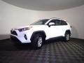 Super White - RAV4 XLE AWD Photo No. 8