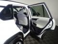 Super White - RAV4 XLE AWD Photo No. 35