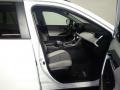 Super White - RAV4 XLE AWD Photo No. 38