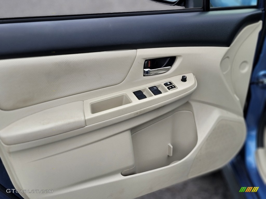2014 XV Crosstrek 2.0i Limited - Quartz Blue Pearl / Ivory photo #32