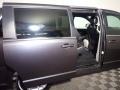 Granite Pearl - Grand Caravan SXT Photo No. 36