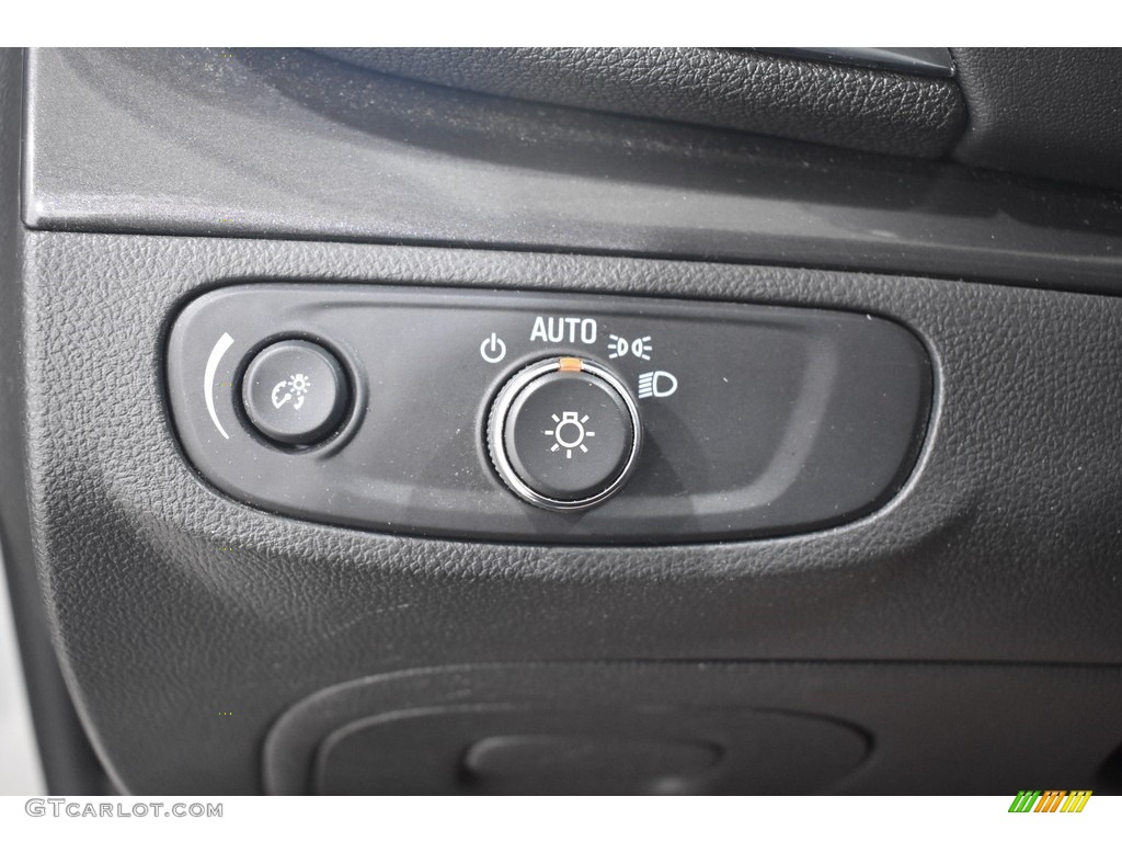 2018 Encore Preferred AWD - Quicksilver Metallic / Ebony photo #11