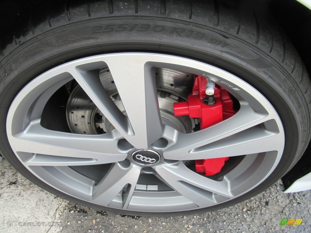 2020 Audi RS 3 quattro Sedan Wheel Photos