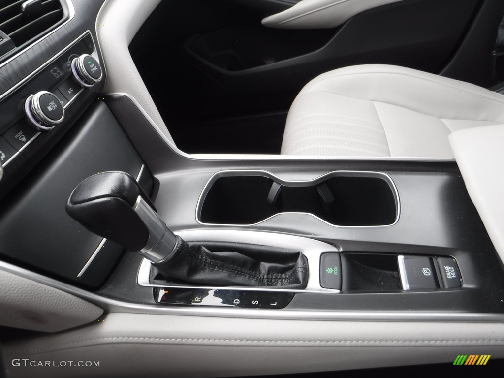 2018 Honda Accord EX-L Sedan Transmission Photos