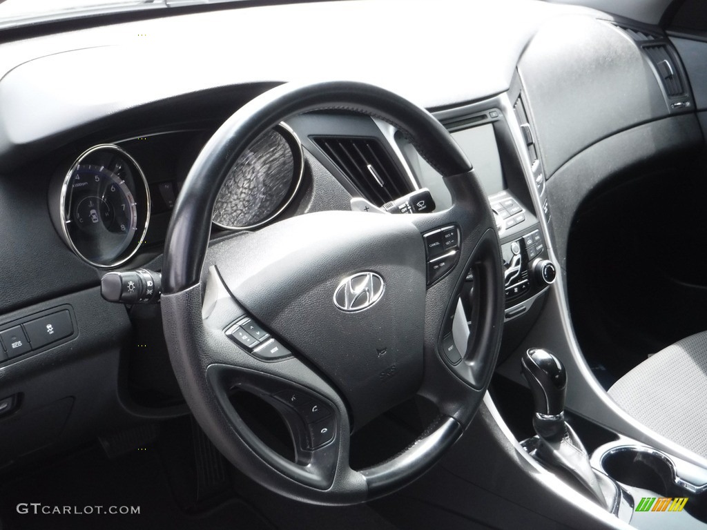 2012 Sonata SE 2.0T - Midnight Black / Gray photo #13