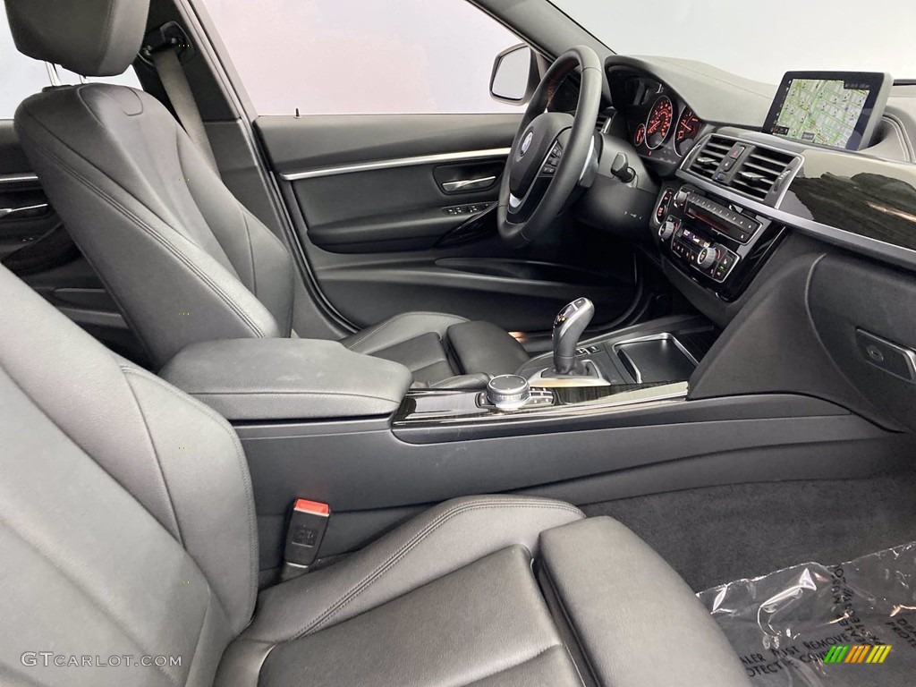 2018 3 Series 330i Sedan - Mineral White Metallic / Black photo #33