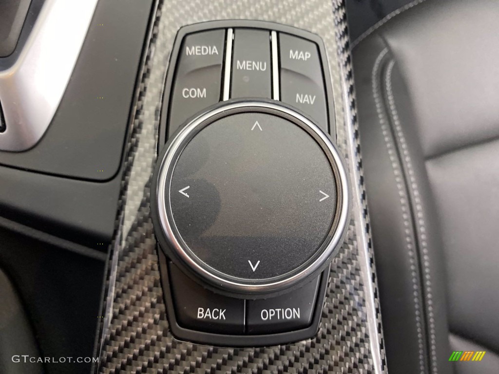 2018 BMW M3 Sedan Controls Photo #142385556