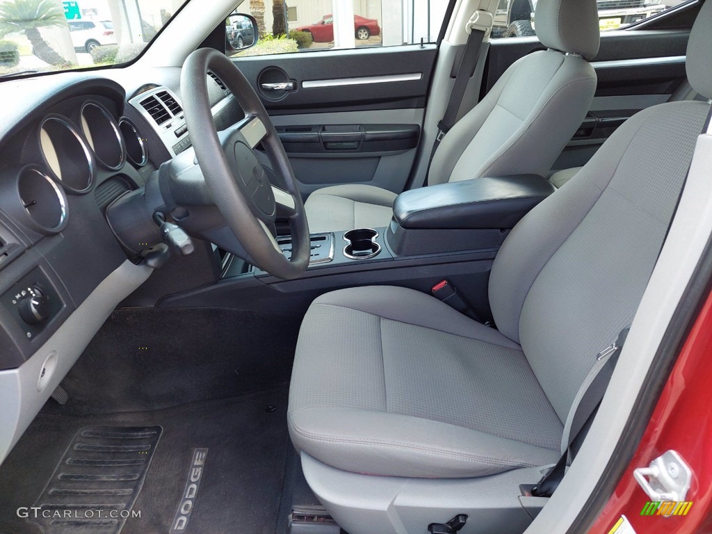2008 Charger SE - Inferno Red Crystal Pearl / Dark/Light Slate Gray photo #10