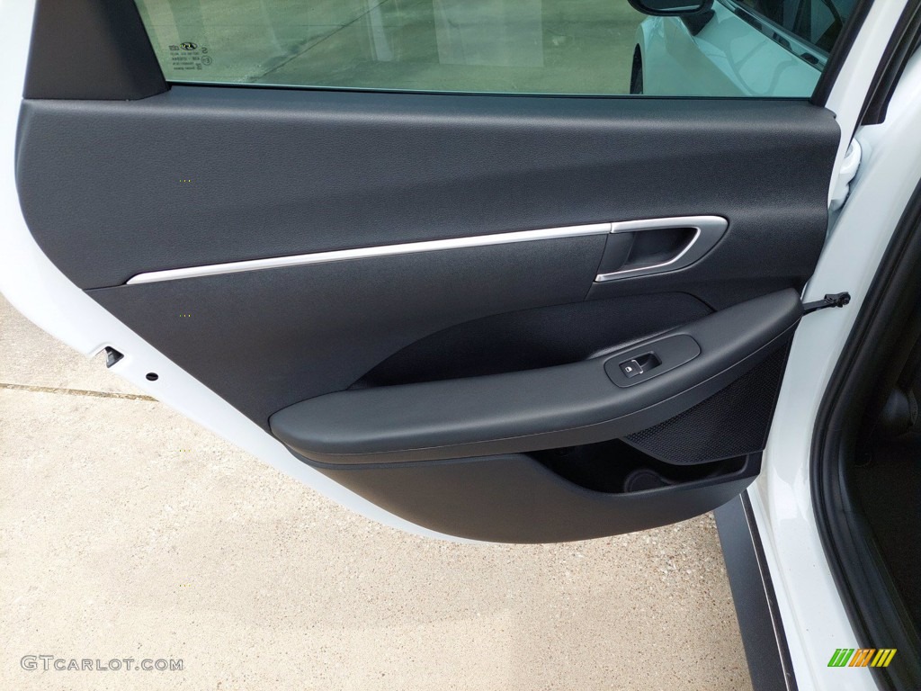 2022 Hyundai Sonata SE Black Door Panel Photo #142390760