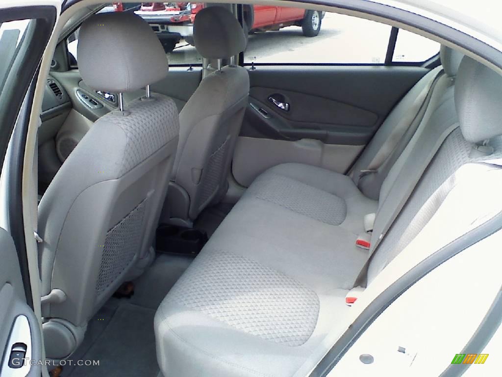 2006 Malibu LT V6 Sedan - White / Titanium Gray photo #8