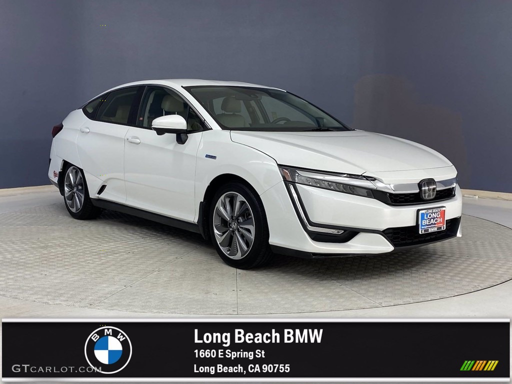 2018 Clarity Touring Plug In Hybrid - Platinum White Pearl / Beige photo #1