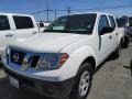 Glacier White - Frontier S Crew Cab Photo No. 3