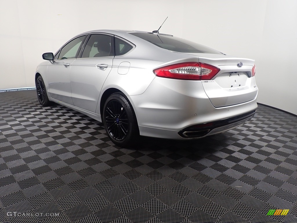 2016 Fusion SE AWD - Ingot Silver Metallic / Charcoal Black photo #8