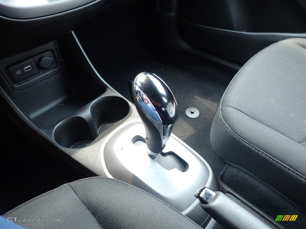 2019 Spark LS - Mosaic Black / Jet Black photo #20