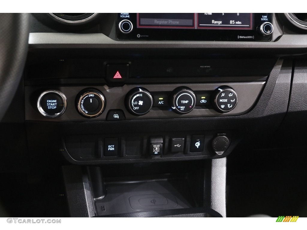 2020 Toyota Tacoma TRD Sport Double Cab 4x4 Controls Photo #142394010