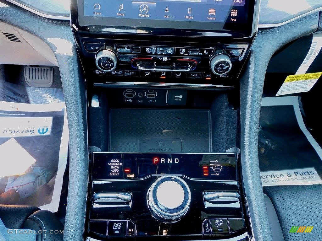 2021 Jeep Grand Cherokee L Overland 4x4 Controls Photo #142395105
