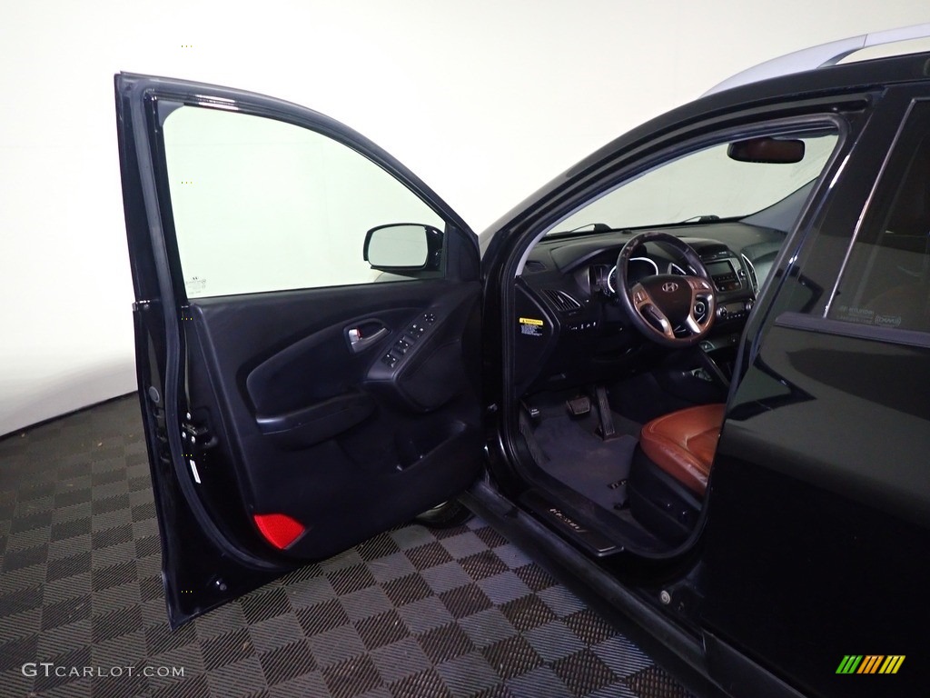 2012 Tucson Limited AWD - Ash Black / Black/Saddle photo #19