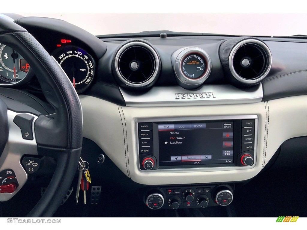 2017 Ferrari California T Controls Photo #142395909