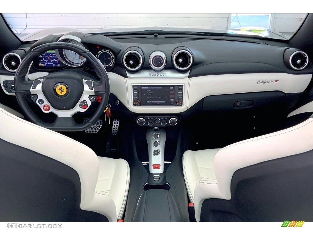 2017 Ferrari California T Crema Dashboard Photo #142396188