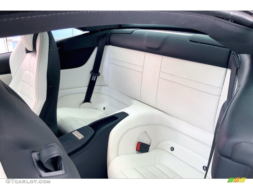 2017 Ferrari California T Rear Seat Photos