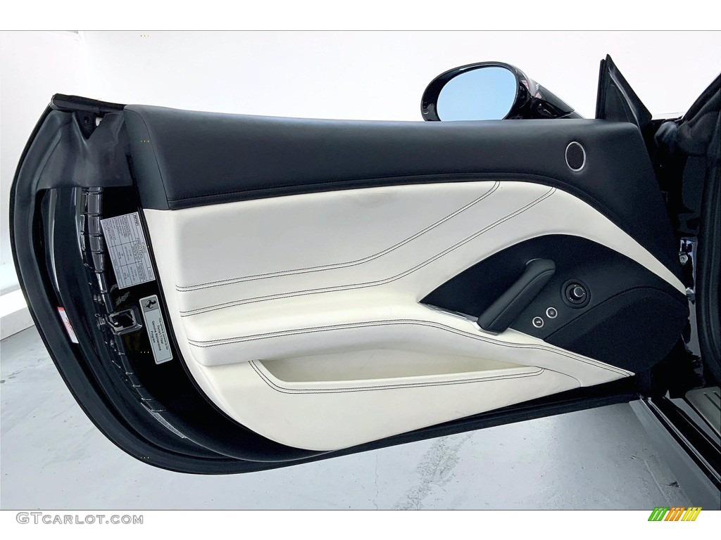 2017 Ferrari California T Crema Door Panel Photo #142396497