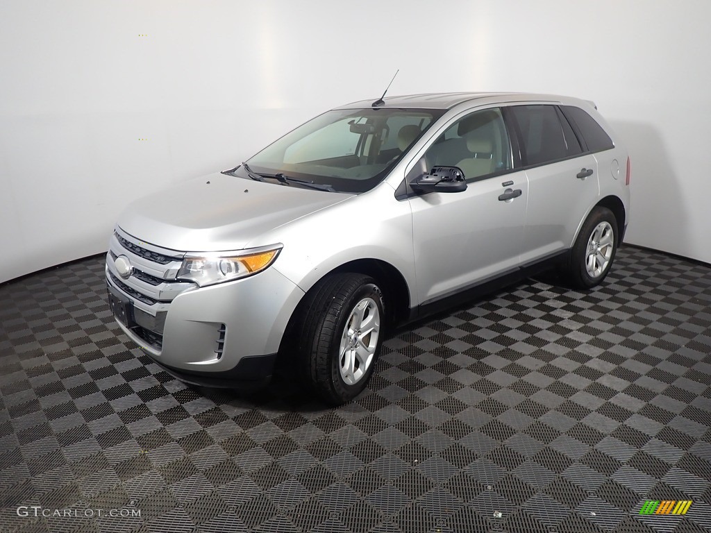2013 Edge SE AWD - Ingot Silver Metallic / Charcoal Black photo #8