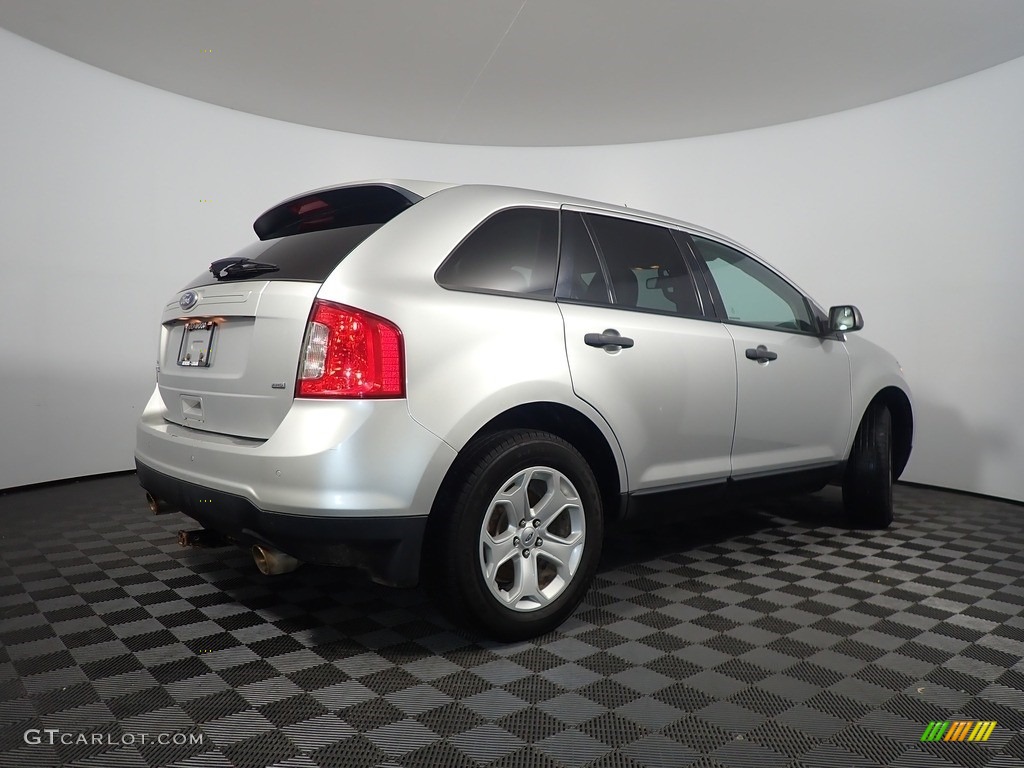 2013 Edge SE AWD - Ingot Silver Metallic / Charcoal Black photo #15
