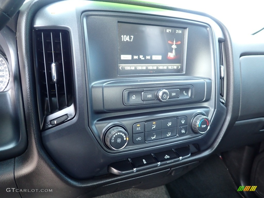 2016 GMC Sierra 1500 Elevation Double Cab 4WD Controls Photo #142397316