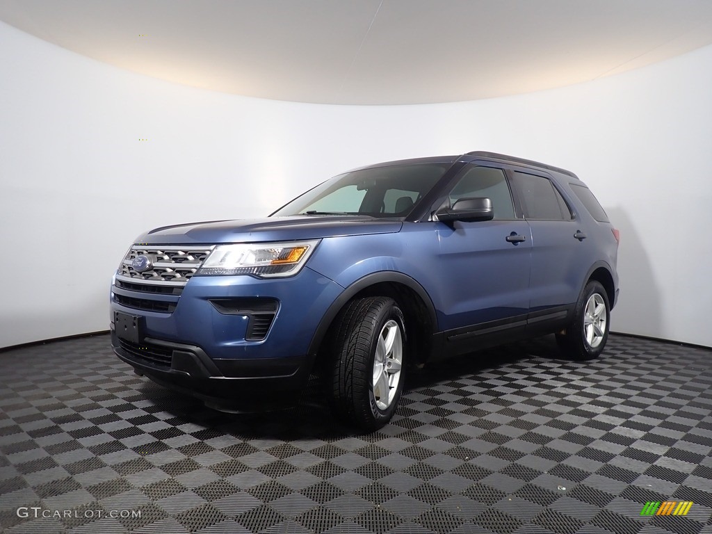 2019 Explorer 4WD - Blue Metallic / Medium Stone photo #8