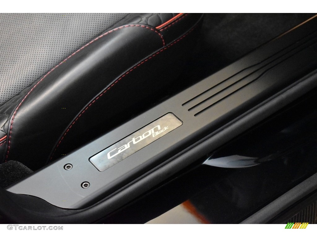 2016 Aston Martin Vanquish Volante Carbon Edition Marks and Logos Photos